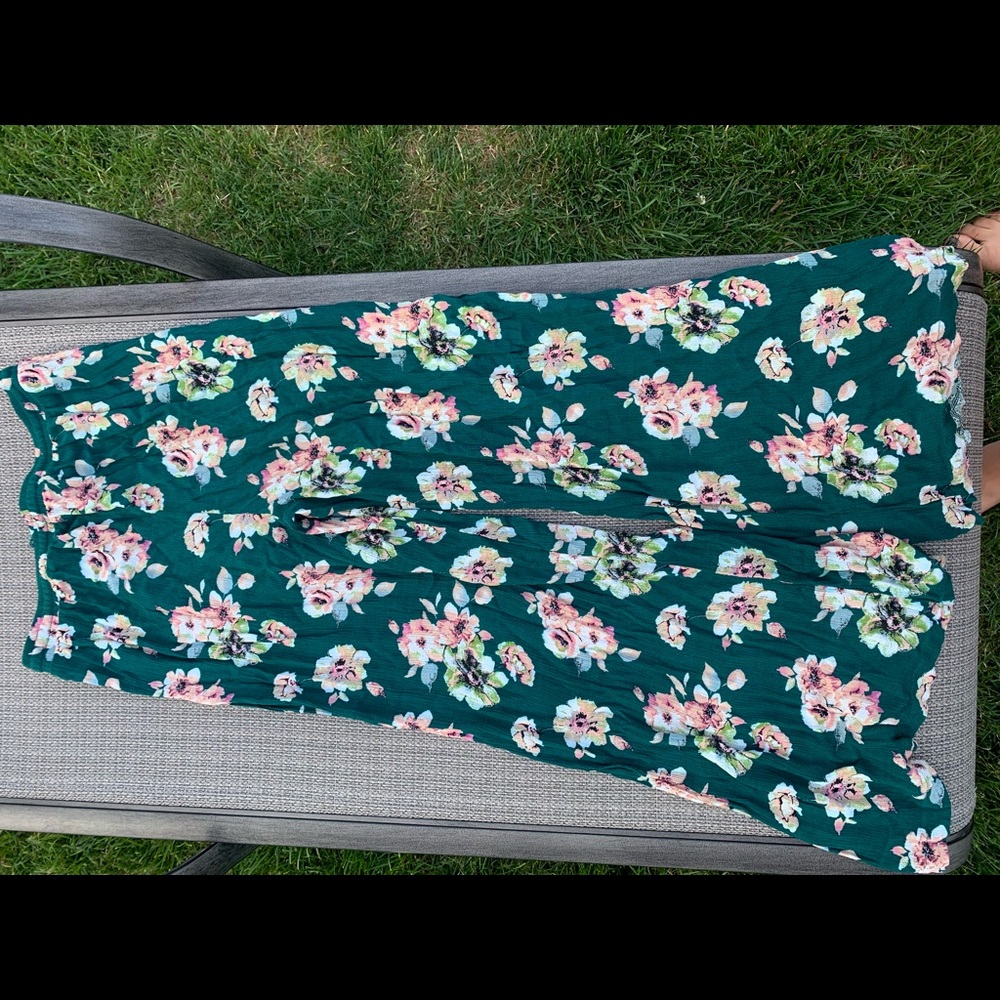 Patterned Flowy Pants - Picture 2 of 3